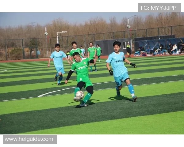 鲁能足球决赛激战正酣球迷热情高涨期待精彩瞬间与冠军归属